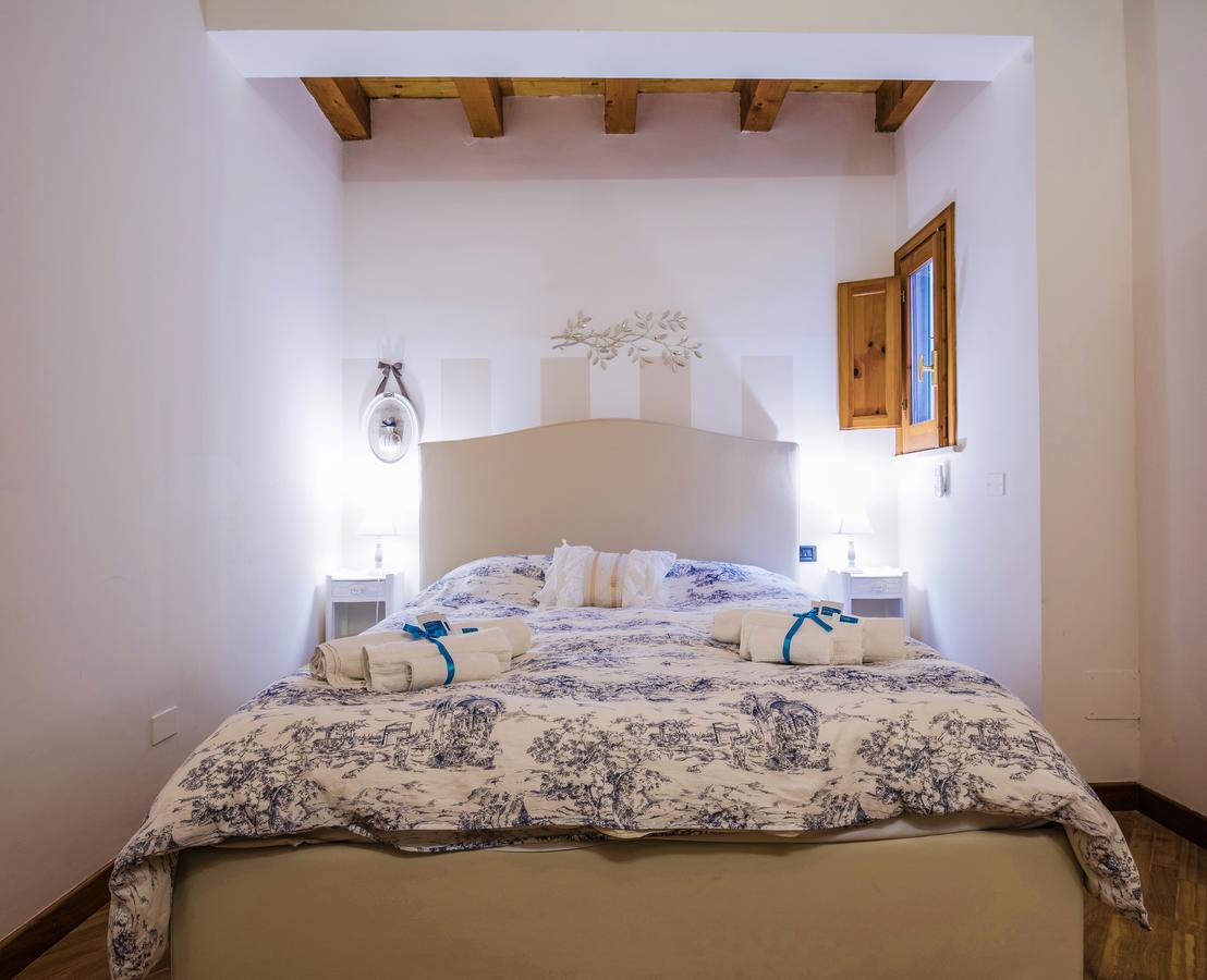 La Casa Di Ilde Al Duomo - Ortigia Holidays Сиракузы Экстерьер фото